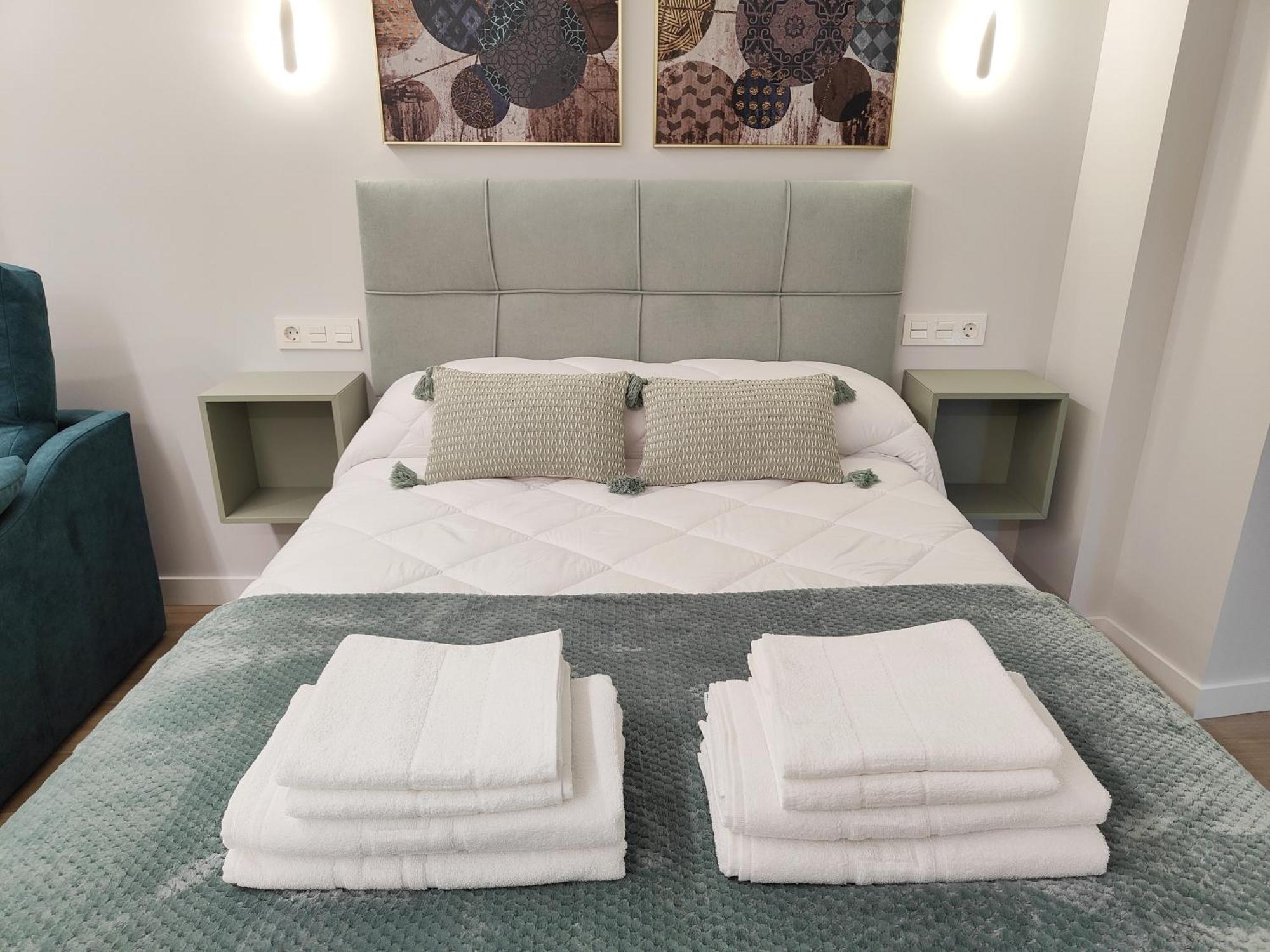 Apartamentos Centro Oviedo Caveda Экстерьер фото